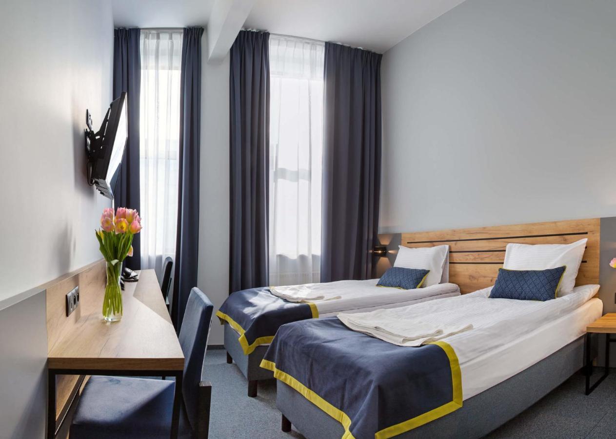 Hotel Mokotów Warschau Buitenkant foto