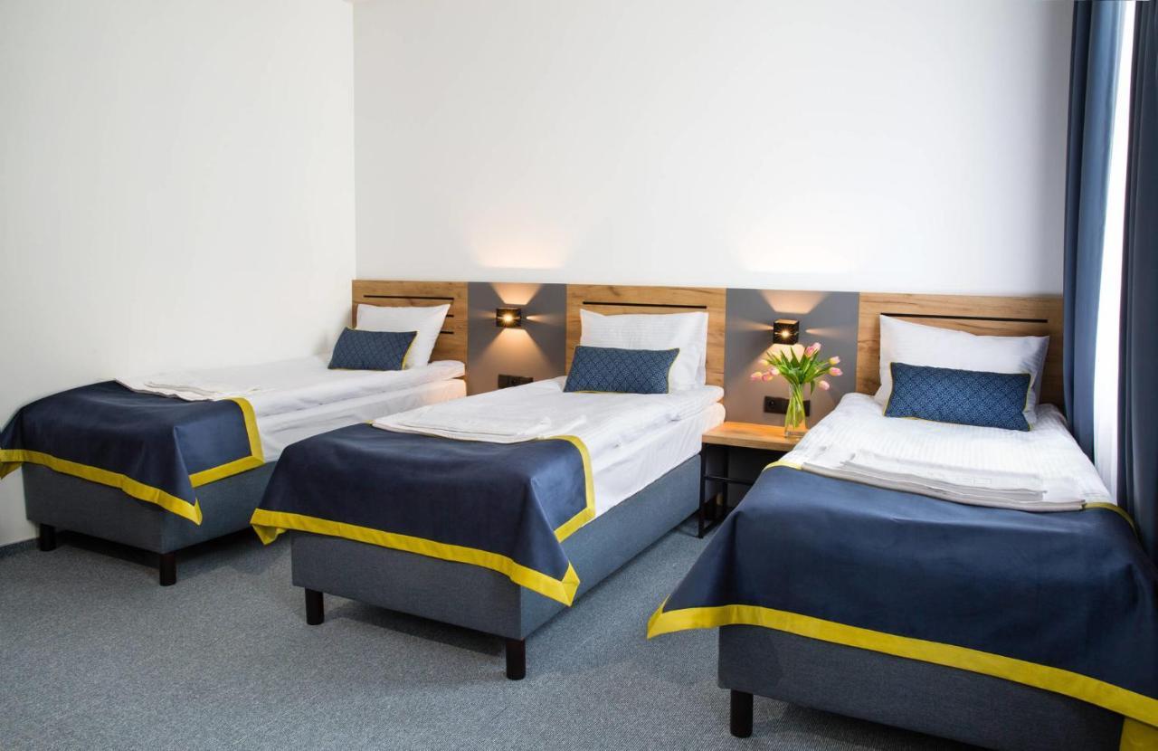 Hotel Mokotów Warschau Buitenkant foto
