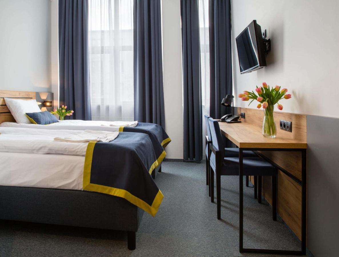 Hotel Mokotów Warschau Buitenkant foto