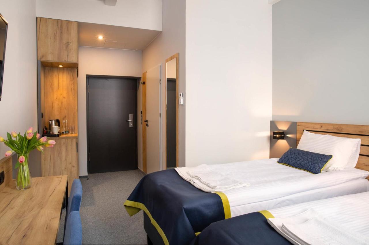 Hotel Mokotów Warschau Buitenkant foto