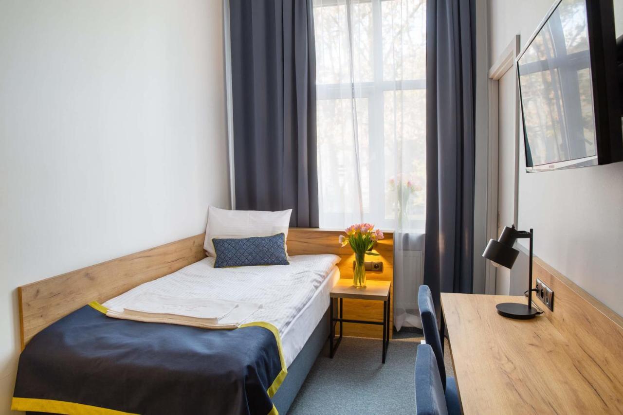 Hotel Mokotów Warschau Buitenkant foto