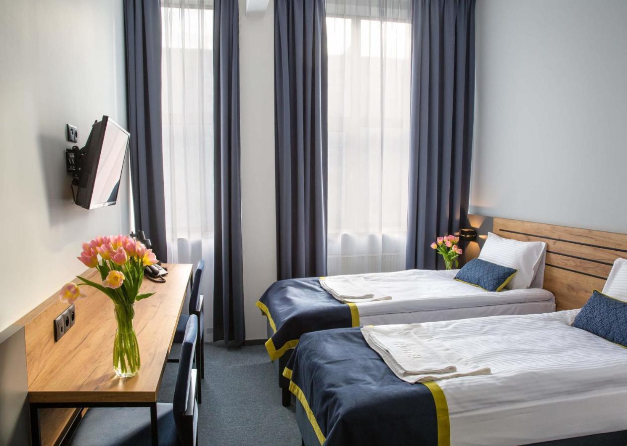 Hotel Mokotów Warschau Buitenkant foto